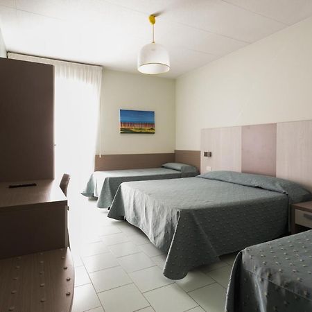 Hotel Jollino Dependance Pineto Exterior foto